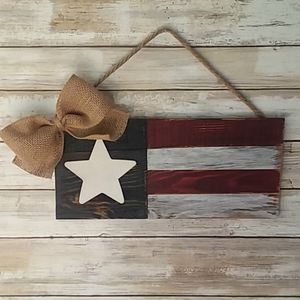 Rustic Americana flag decor